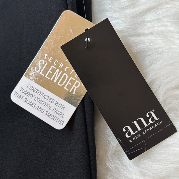 Black leggings - Picture 2 of 3